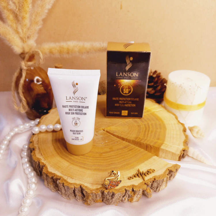 کرم ضد آفتاب رنگی لانسون،SPF 50،شماره 1.0،مناسب پوست مختلط و چرب