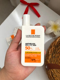 ضد آفتاب بی رنگ فلوییدی spf50 لاروش پوزای اورجینال