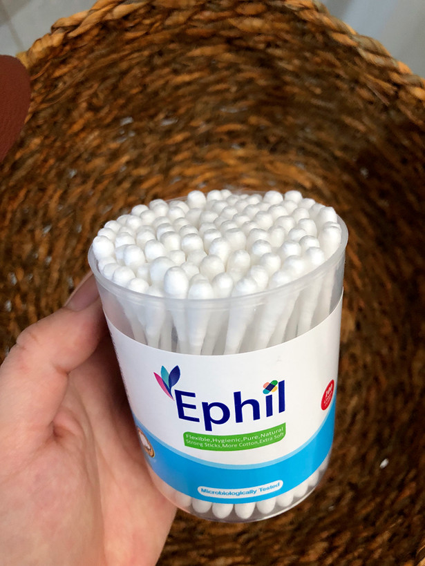 گوش پاک کن ۱۰۰ عددی Ephil مناسب برای تمیز کردن گوش ، تمیز کردن آرایش اطراف چشم ومالیدن پماد و دارو های ضد عفونی کننده برای زخم